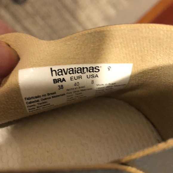 Bronze Havaianas shoes Sz 8 New - Picture 4 of 5